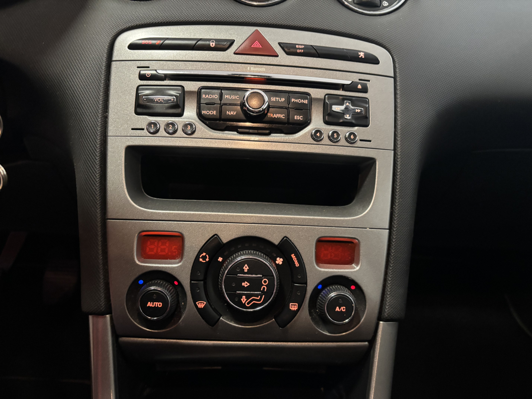 Peugeot 308 — 17