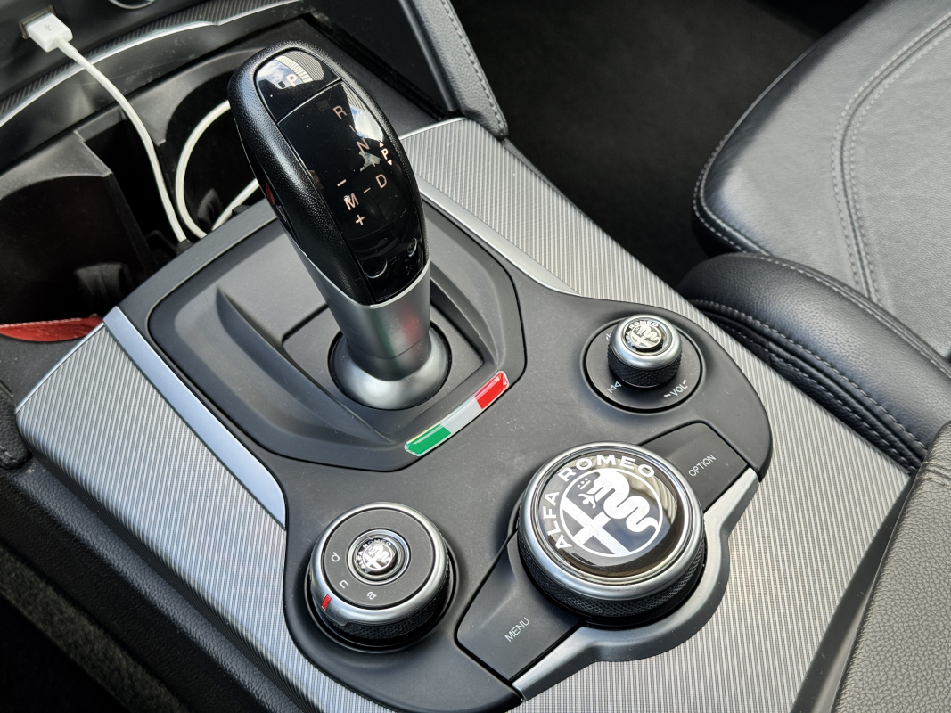 Alfa Romeo STELVIO — 18