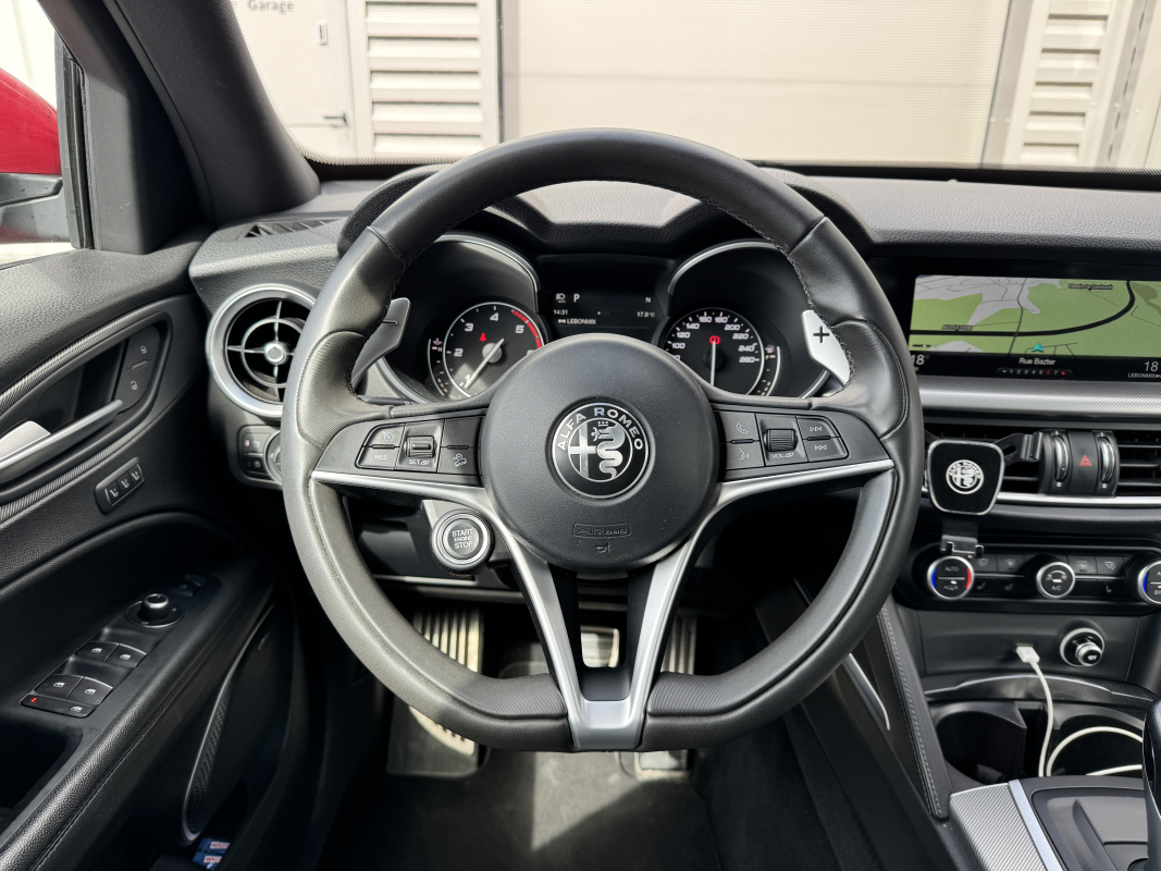 Alfa Romeo STELVIO — 16