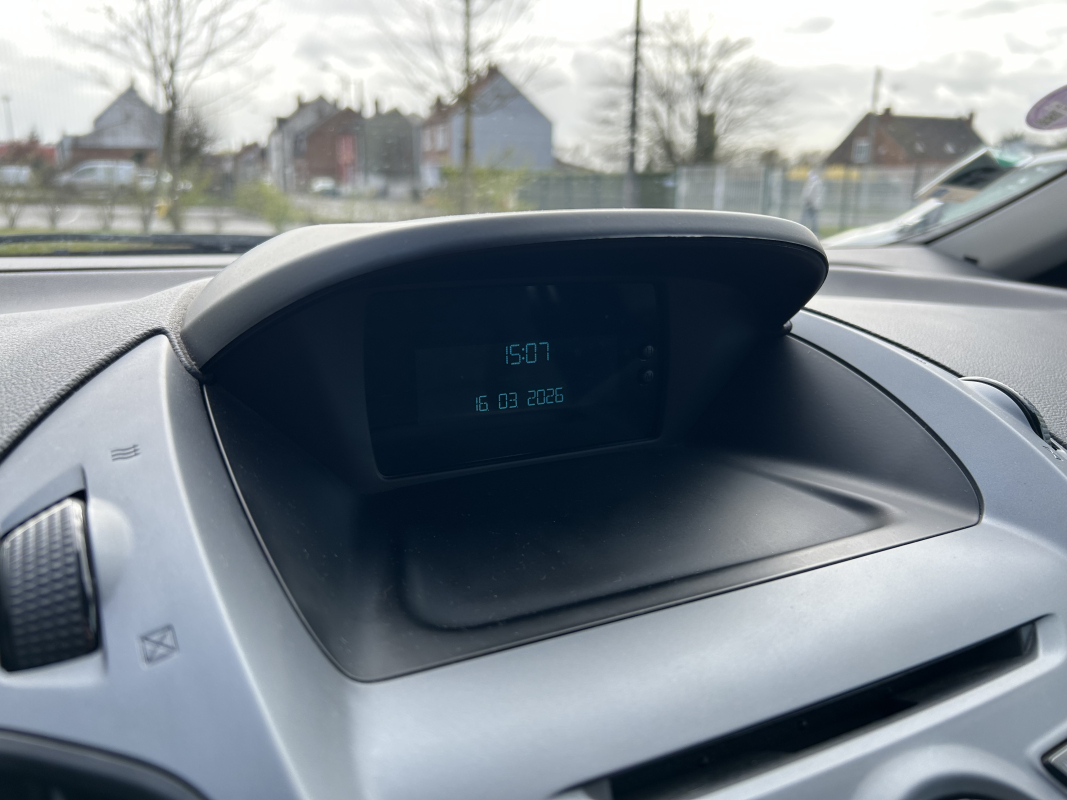 Ford B-Max — 16