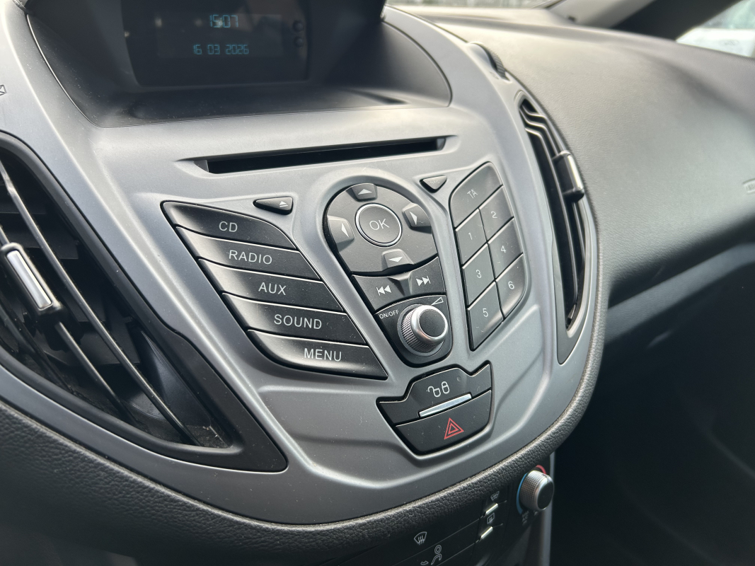 Ford B-Max — 17
