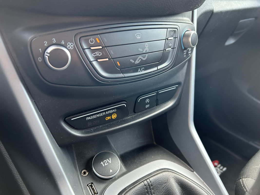 Ford B-Max — 18