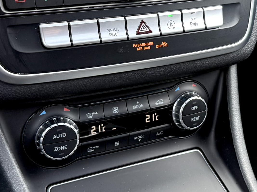 Mercedes Classe CLA — 14