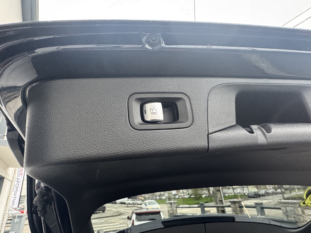 Mercedes Classe GLC — 17