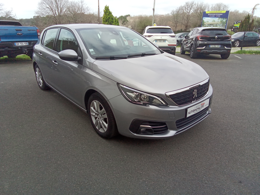 Peugeot 308 — 6