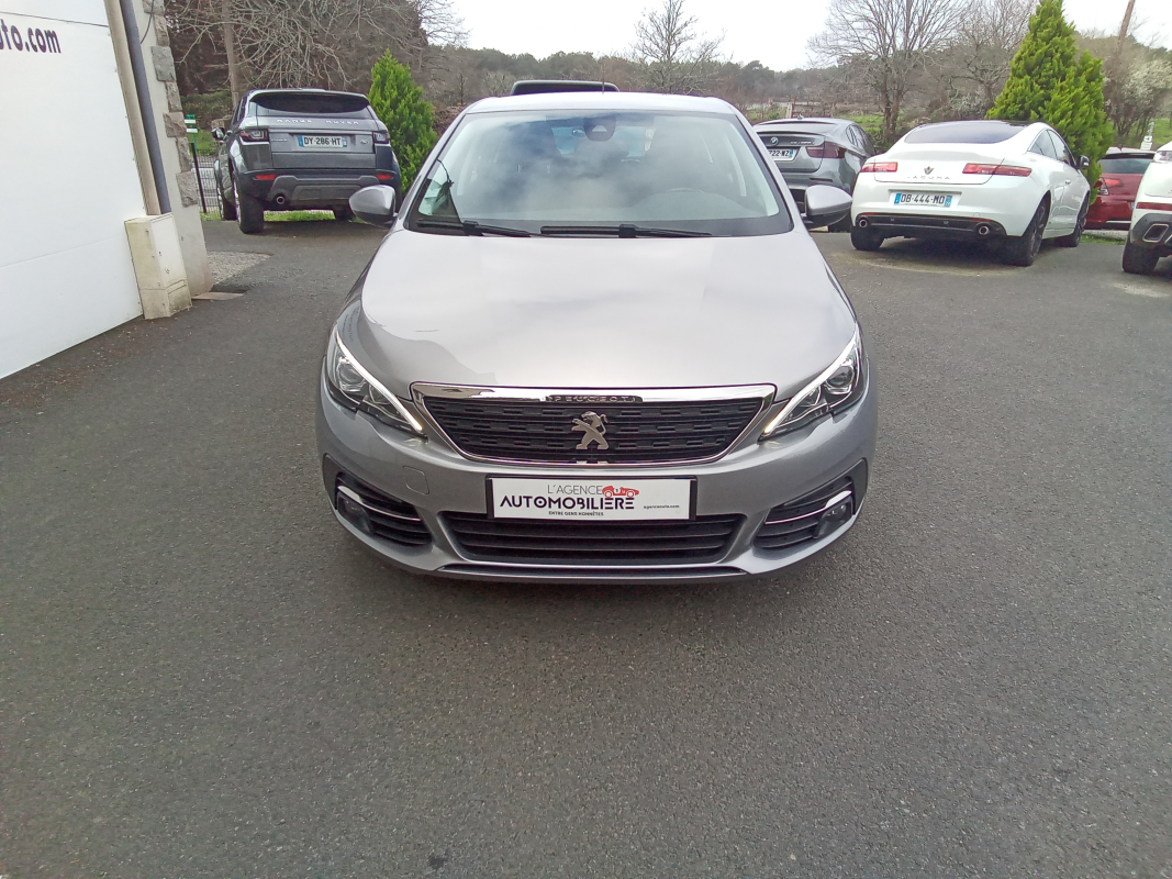 Peugeot 308 — 7