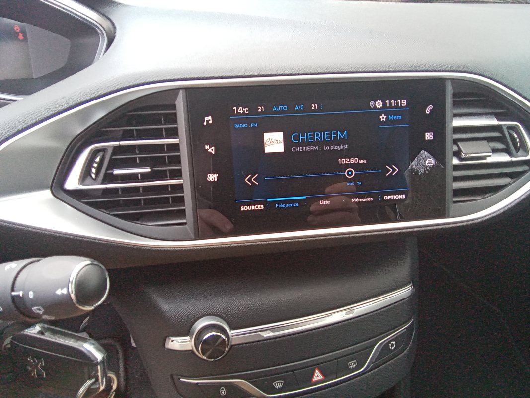 Peugeot 308 — 12