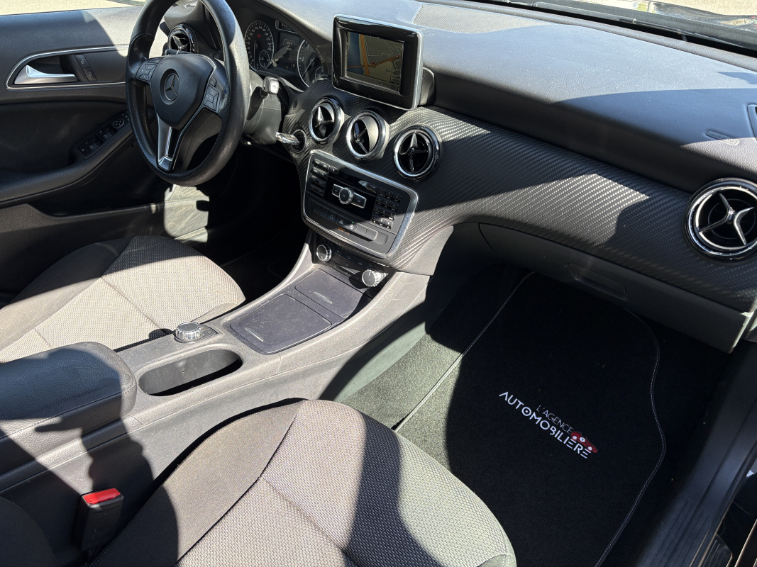 Mercedes Classe GLA — 13