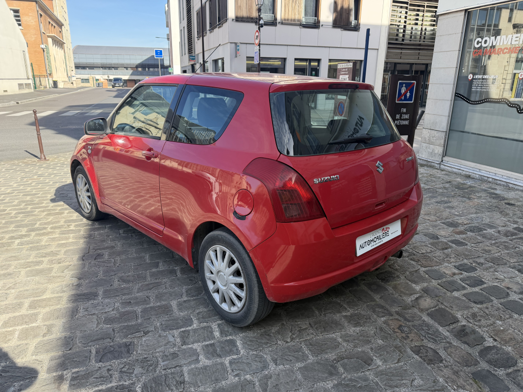 Suzuki Swift — 8