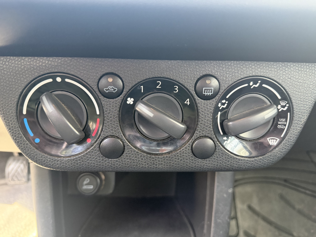 Suzuki Swift — 15