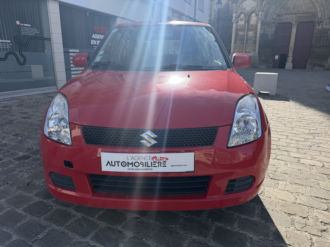 Suzuki Swift — 2