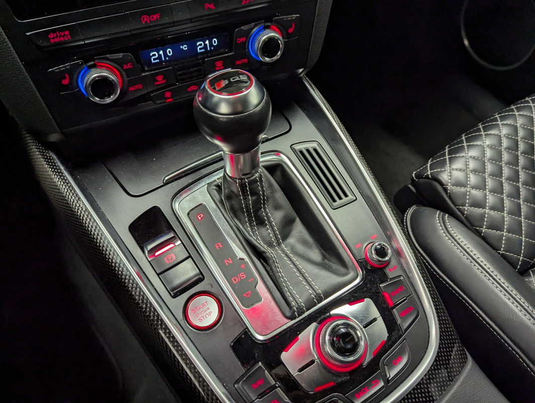 Audi SQ5 — 24