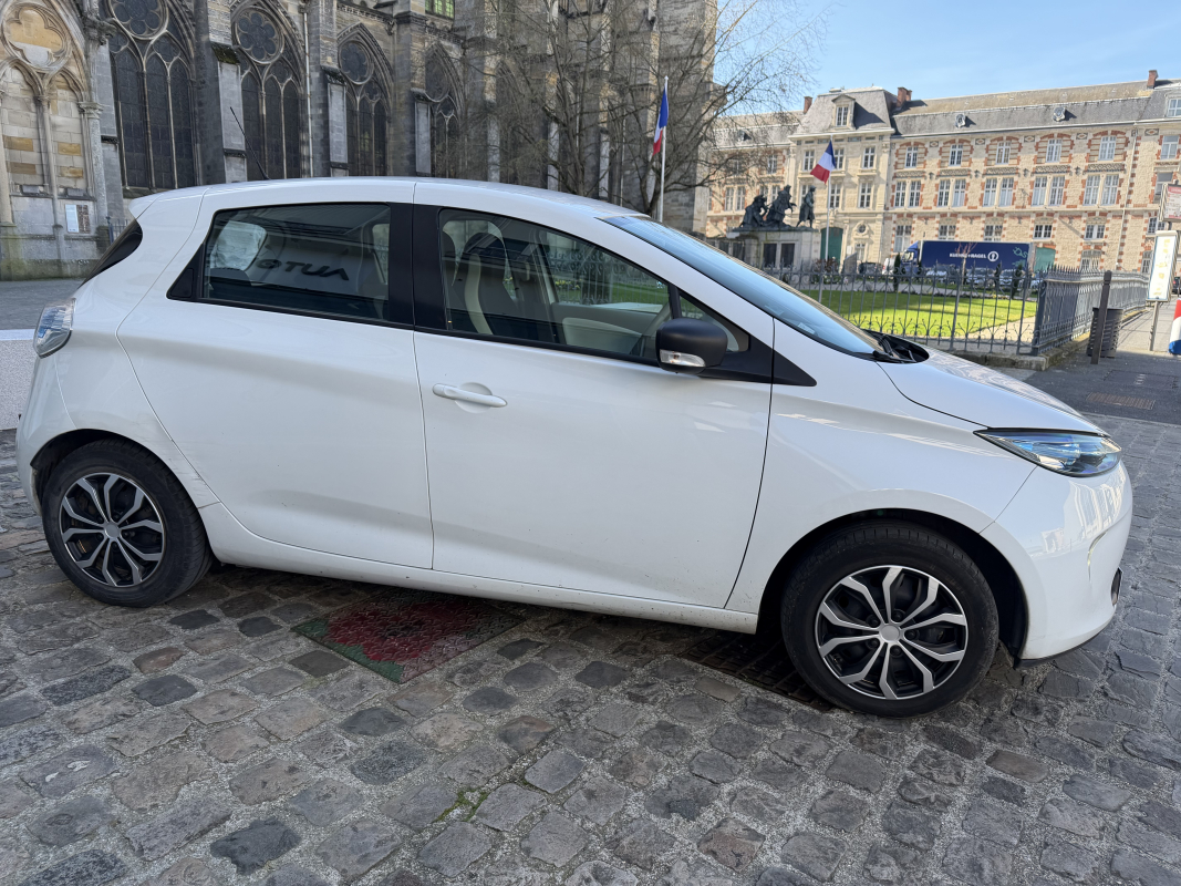 Renault Zoe — 4