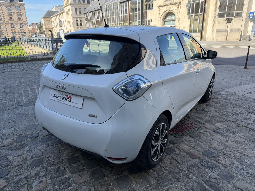 Renault Zoe — 5