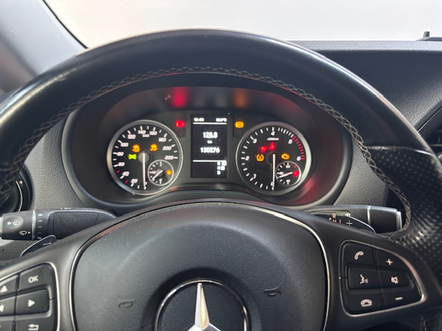 Mercedes Vito — 22