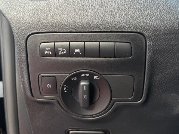 Mercedes Vito — 27