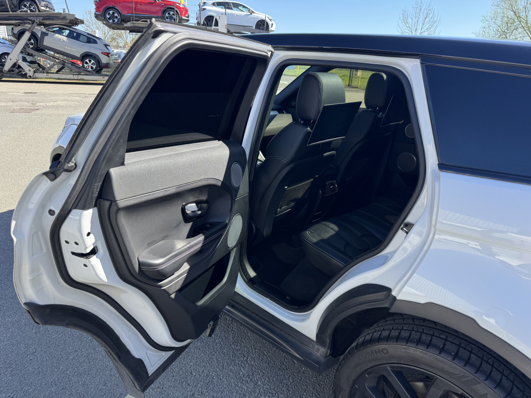 Land Rover Range Rover Evoque — 27