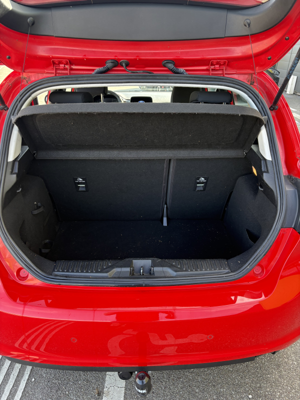 Ford Fiesta — 12