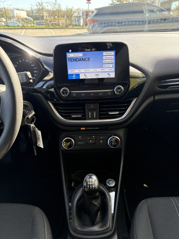 Ford Fiesta — 16