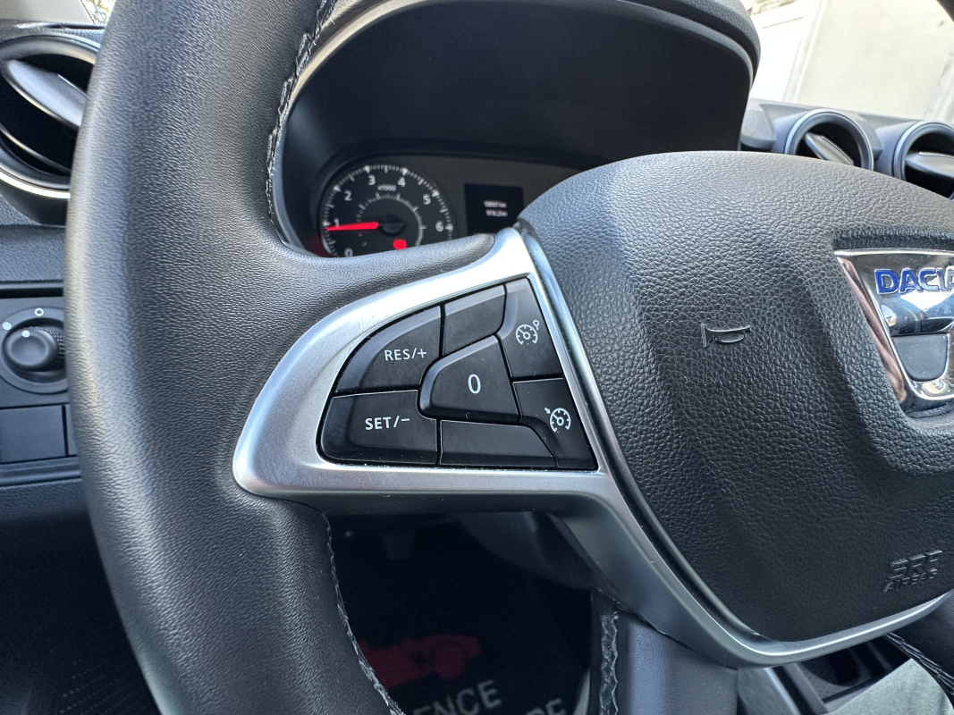 Dacia Duster — 16