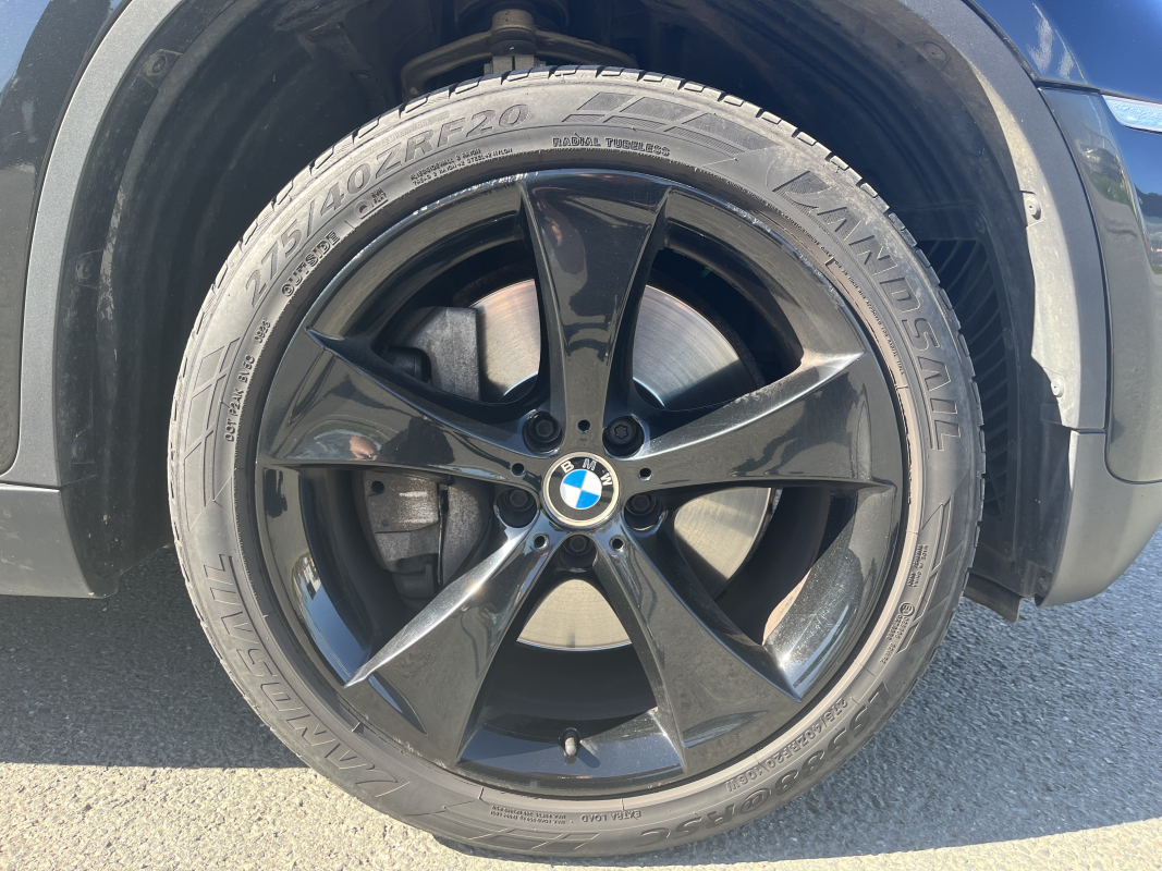 Bmw X6 — 12