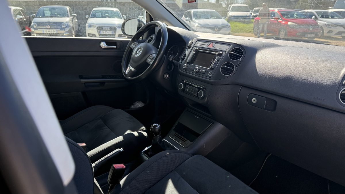 Volkswagen Golf Plus — 11