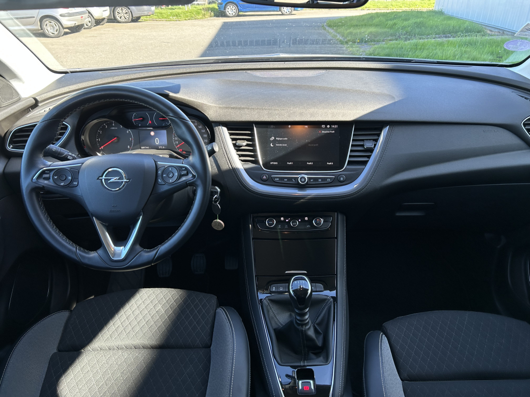 Opel Grandland X — 11