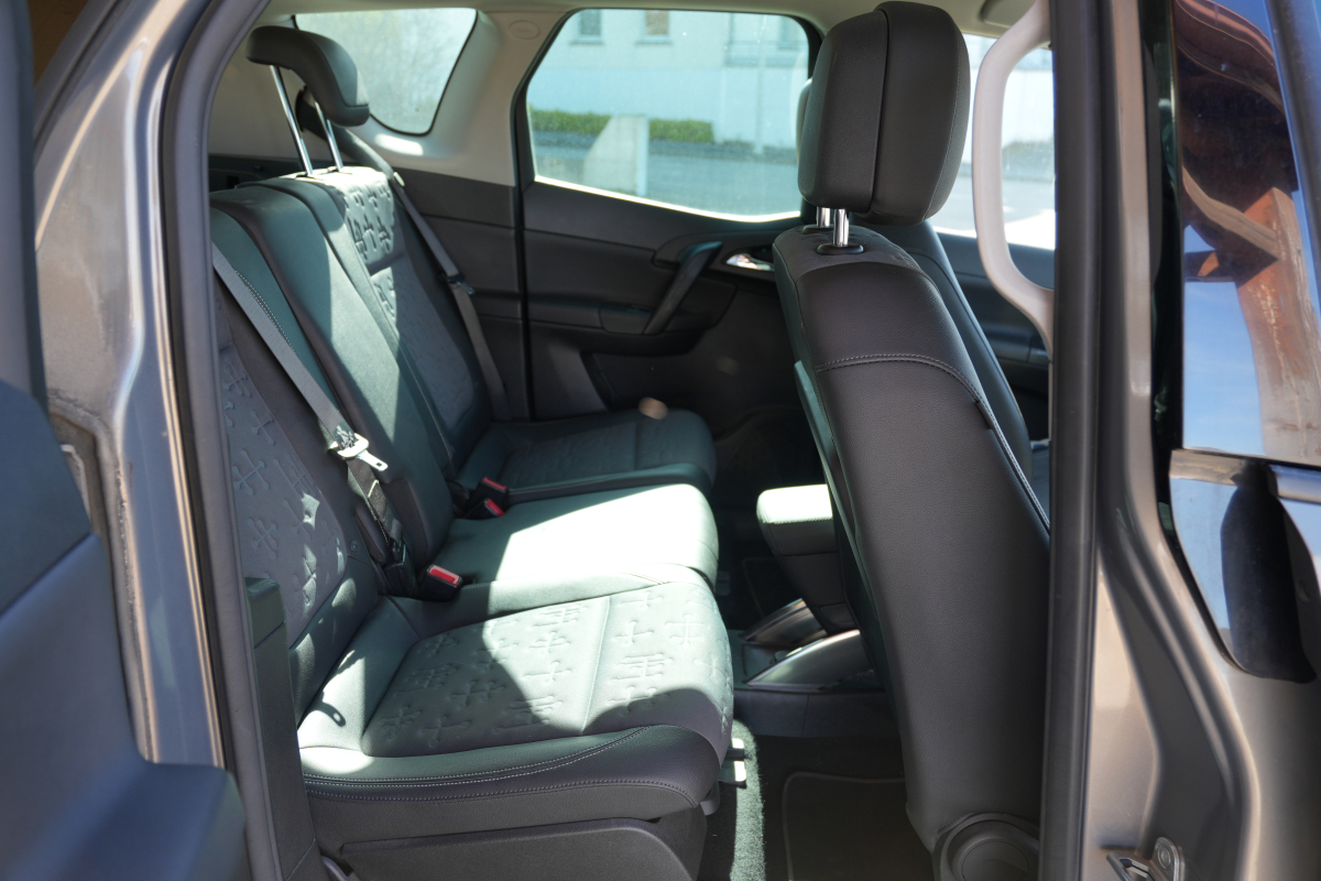 Opel Meriva — 37