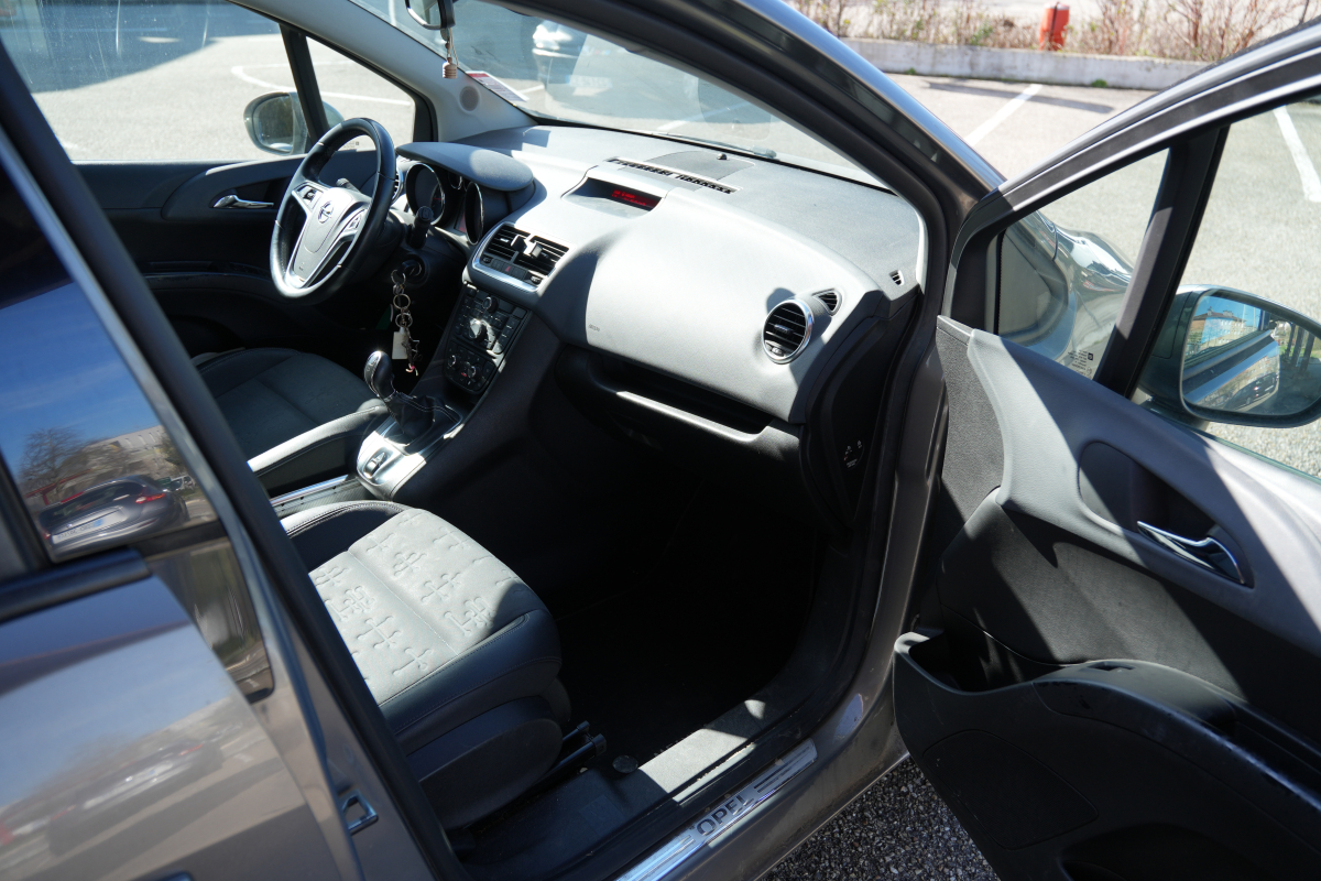 Opel Meriva — 35