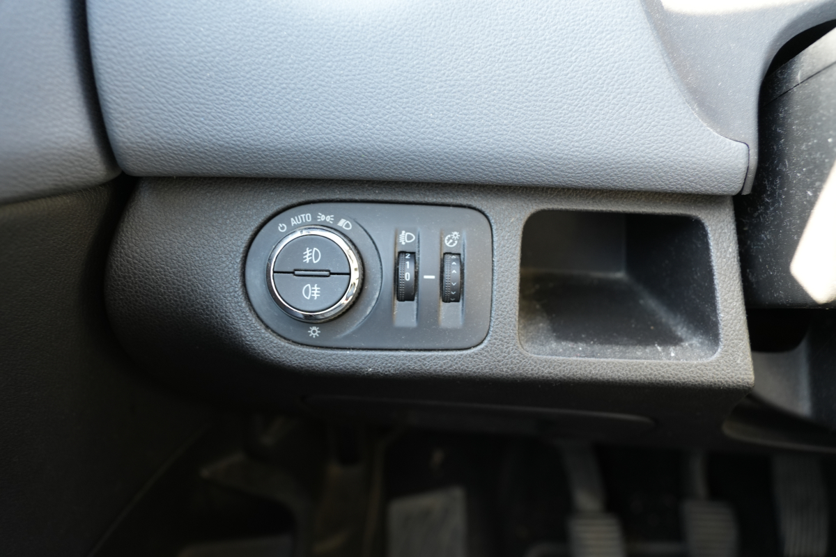 Opel Meriva — 14
