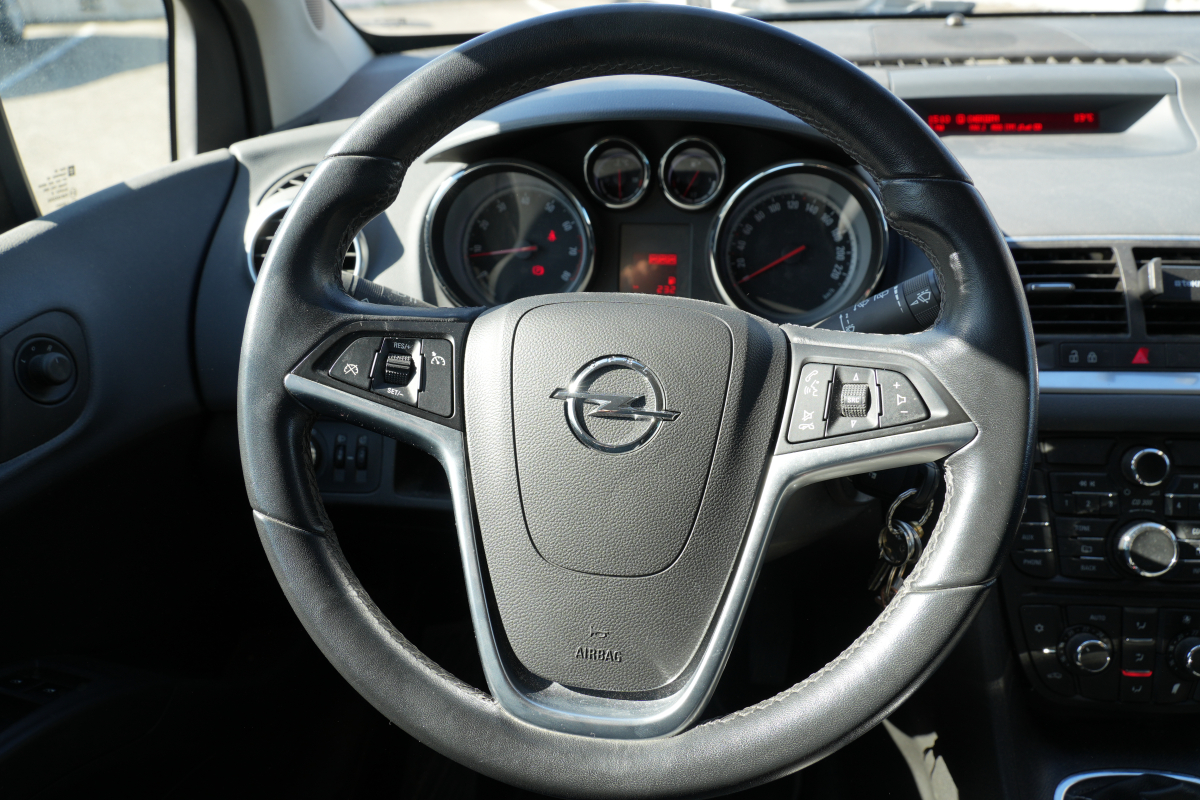 Opel Meriva — 12