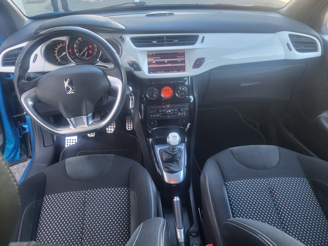 Citroen DS3 — 10