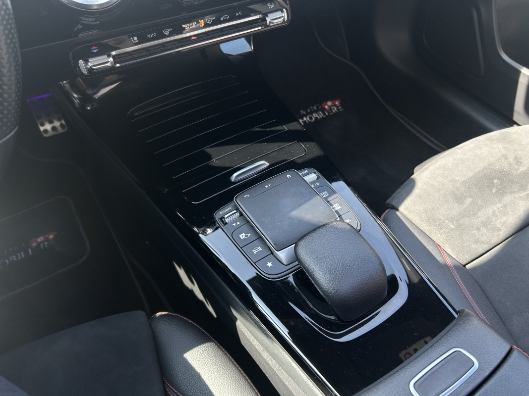 Mercedes Classe A — 22
