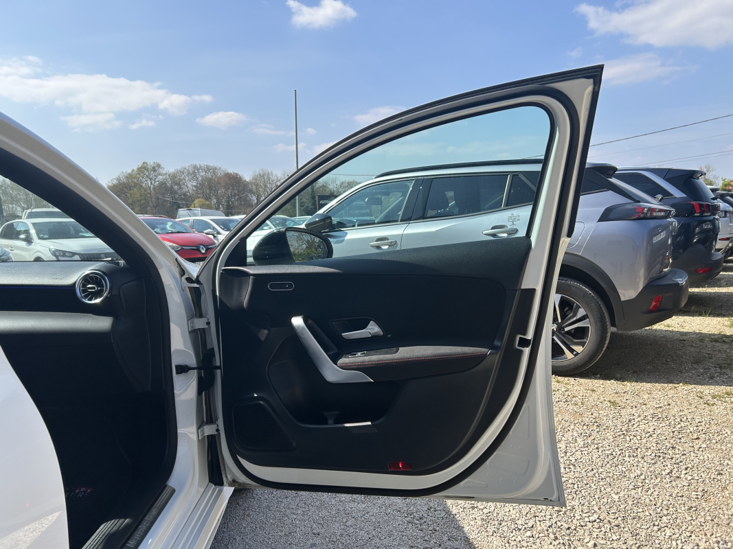 Mercedes Classe A — 28