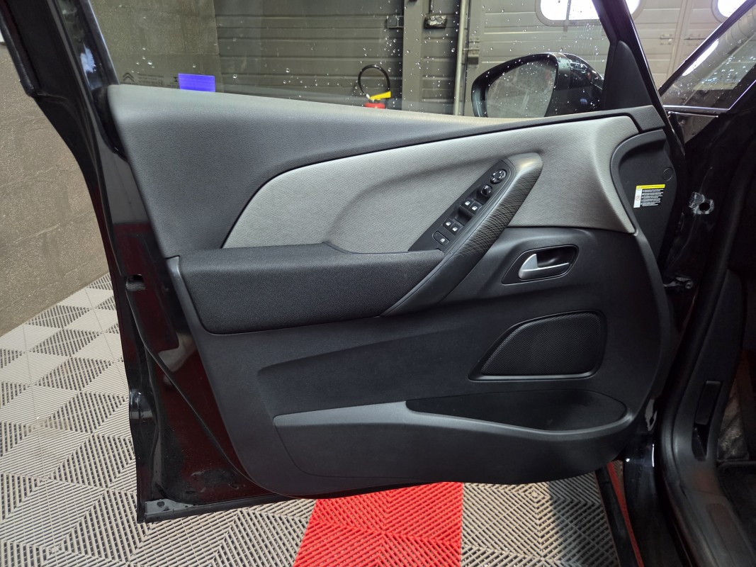 Citroen C4 Picasso — 9