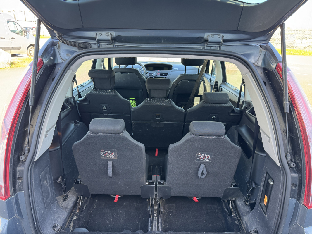Citroen Grand C4 Picasso — 8