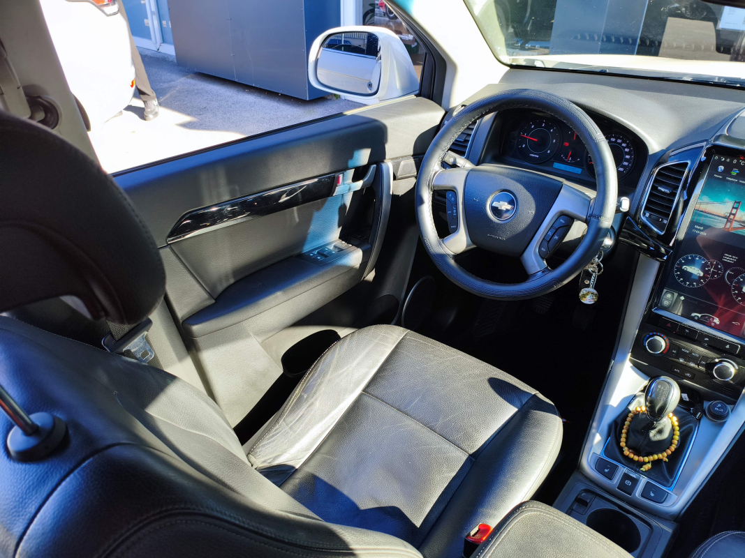 Chevrolet Captiva — 10