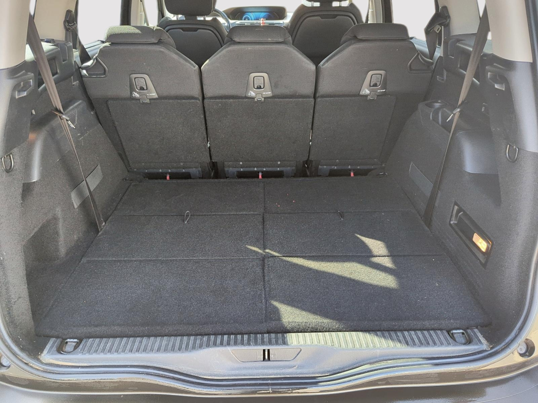 Citroen Grand C4 Picasso — 9