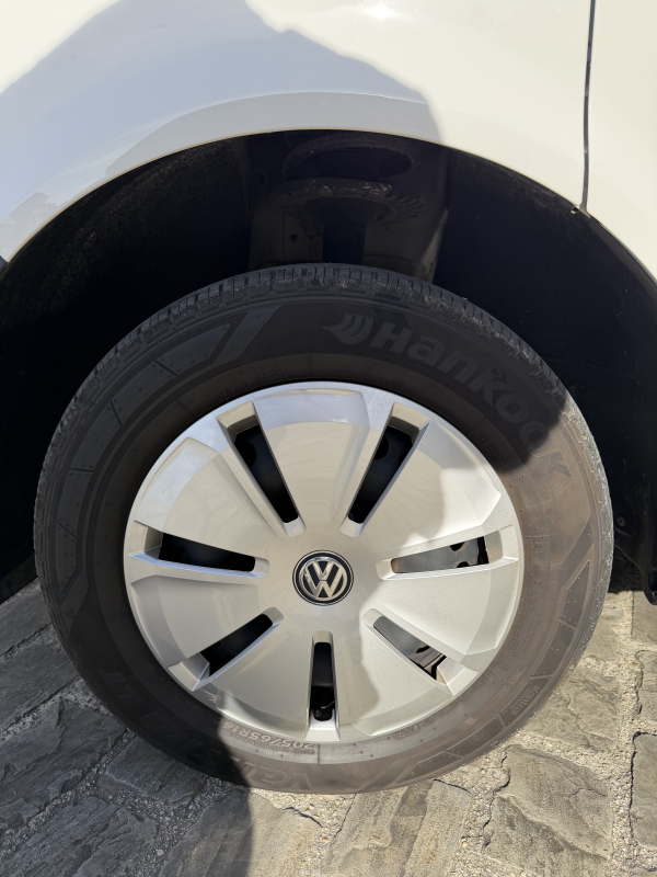 Volkswagen Transporter — 22