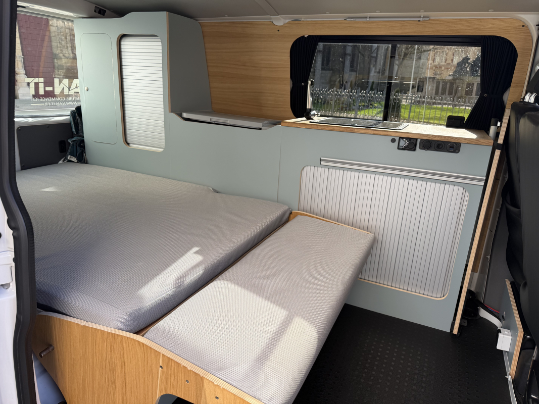 Volkswagen Transporter — 9