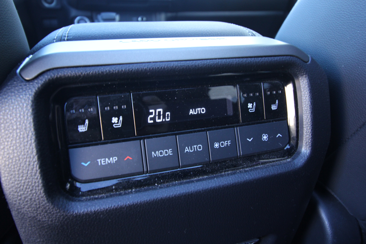 Toyota Land Cruiser — 26