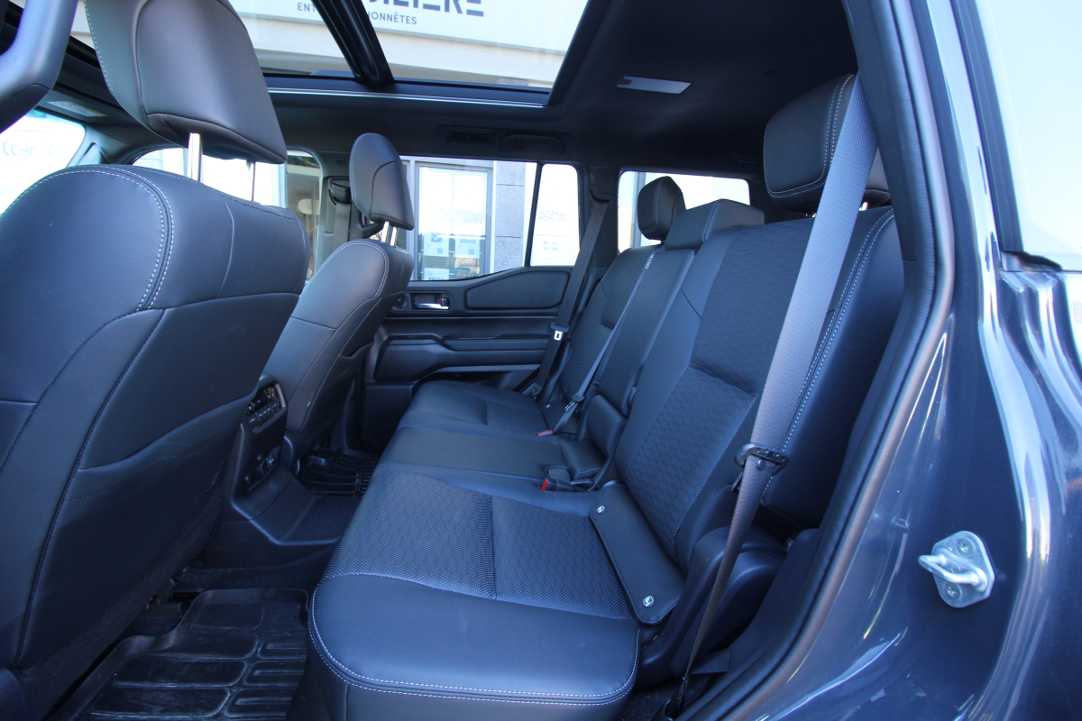 Toyota Land Cruiser — 28