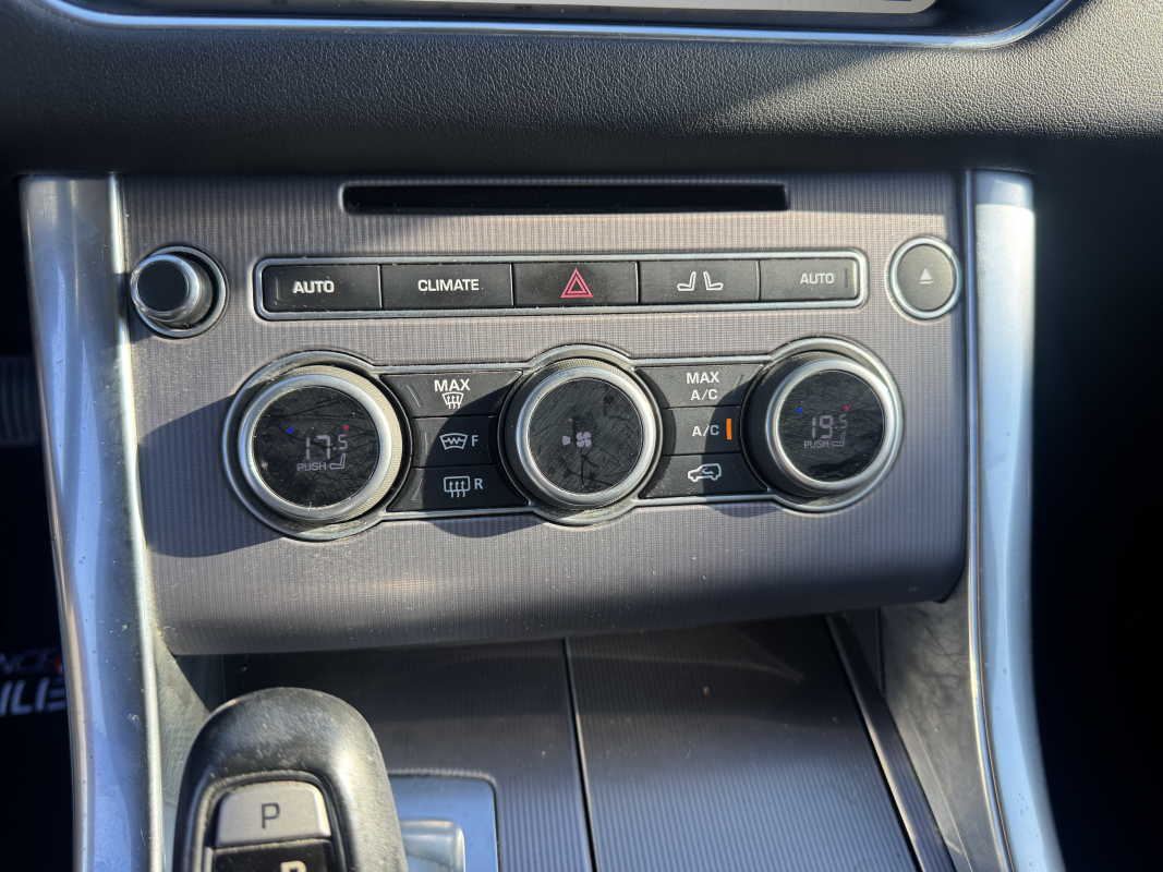 Land Rover Range Rover Sport — 16