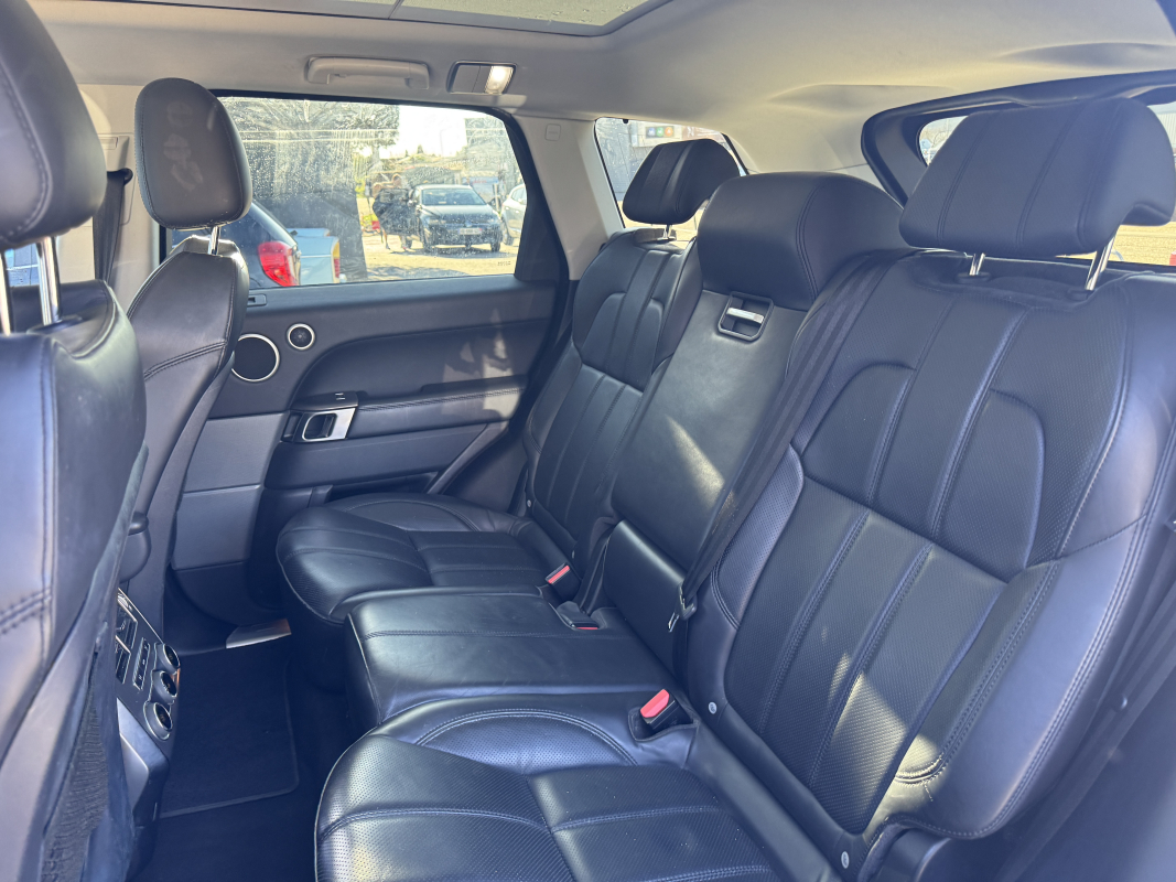 Land Rover Range Rover Sport — 18