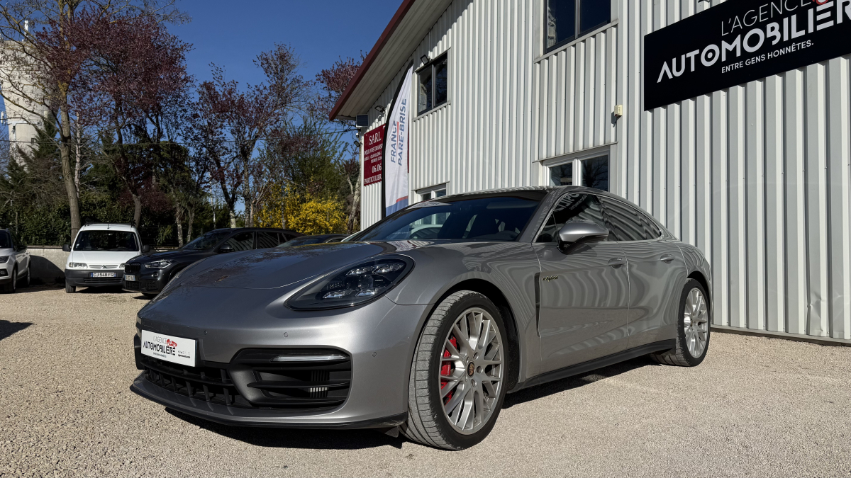 Porsche Panamera — 3