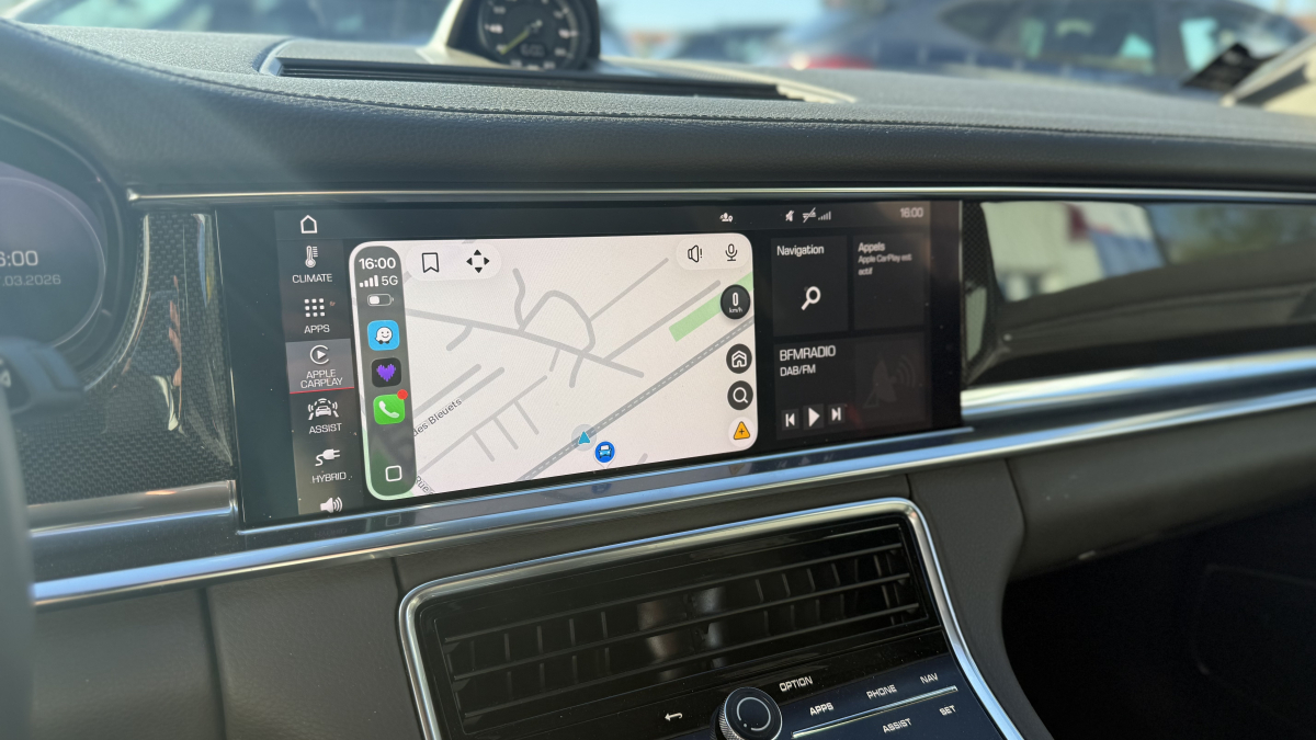 Porsche Panamera — 22