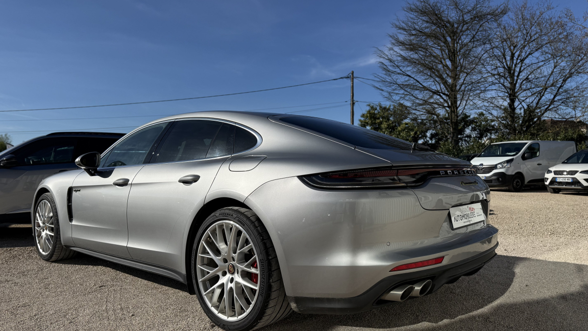 Porsche Panamera — 5