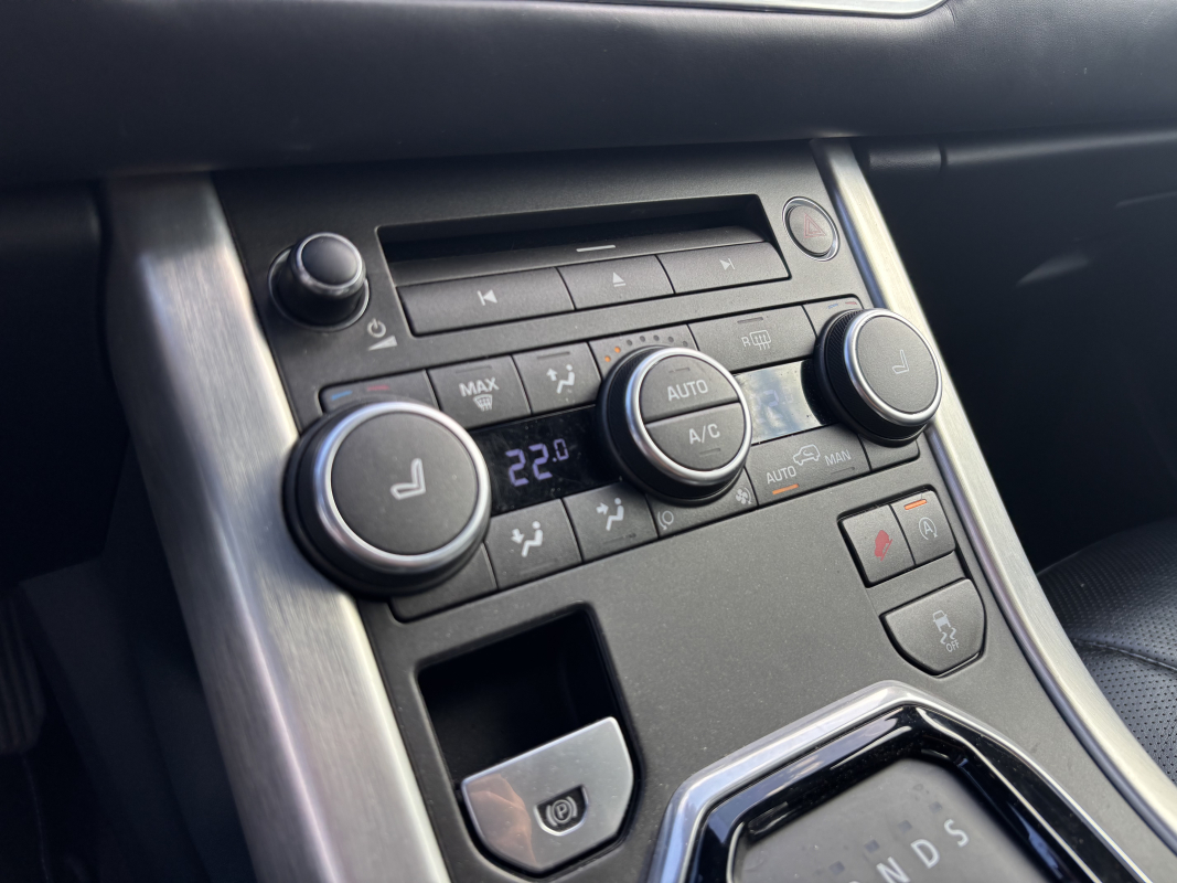 Land Rover Range Rover Evoque — 16