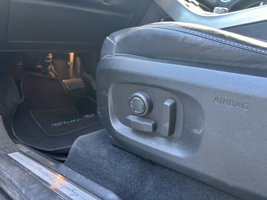 Land Rover Range Rover Evoque — 22