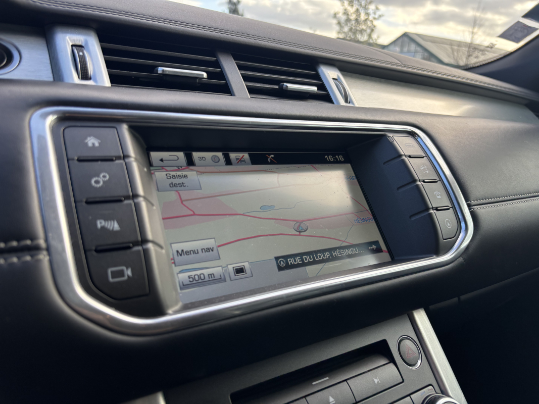 Land Rover Range Rover Evoque — 15